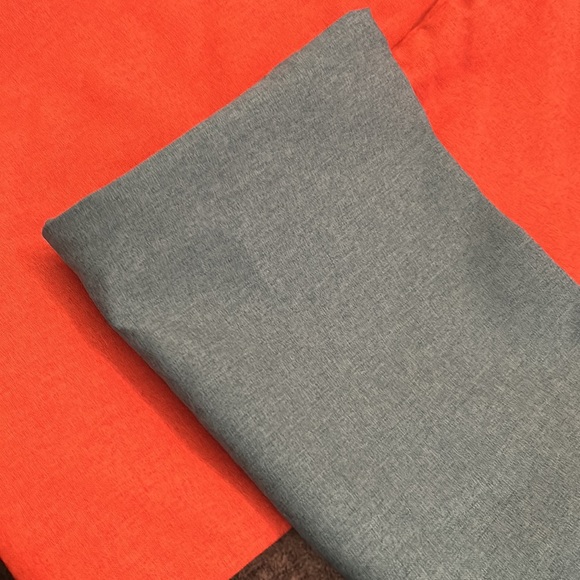 Pillow Covers 18X18 With Hidden Zipper - Picture 2 of 3